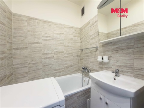 Pronájem bytu 2+1, 48 m² 12