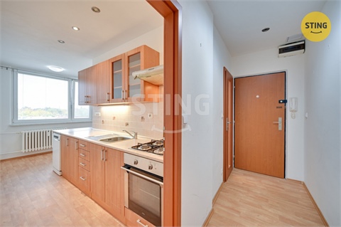 Prodej bytu 2+1, 56 m² 8