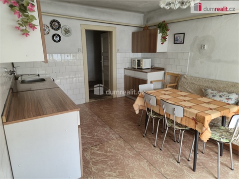 Prodej rodinného domu, 722 m² 28
