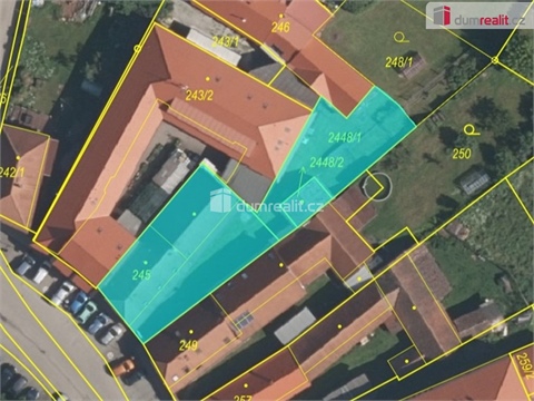Prodej rodinného domu, 722 m² 2