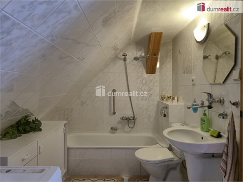 Prodej rodinného domu, 722 m² 20