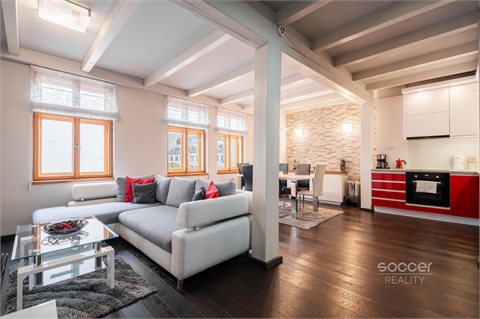 Pronájem bytu 3kk, 95 m² 0