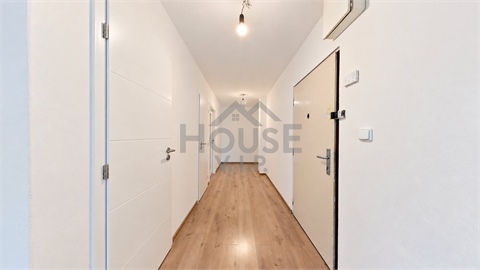 Prodej bytu 3kk, 73 m² 26