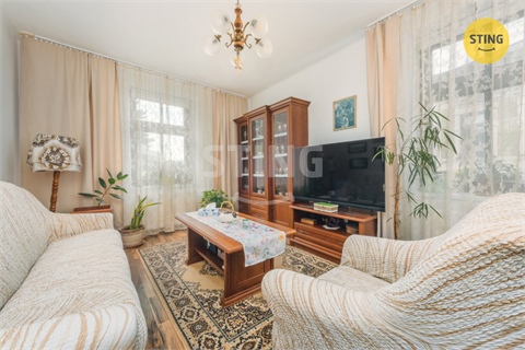 Prodej rodinného domu, 250 m² - 6