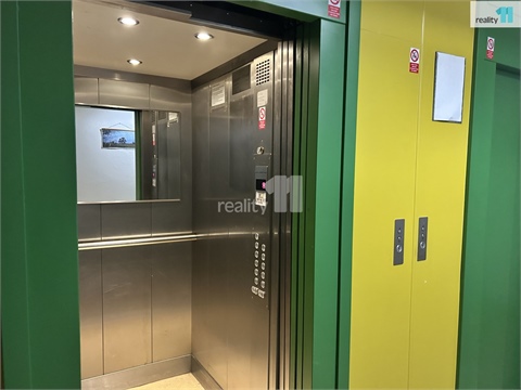 Prodej bytu 3+1, 73 m² - 22