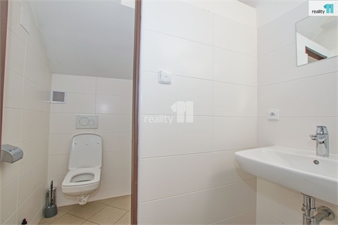 Pronájem kanceláře, 23 m² 12