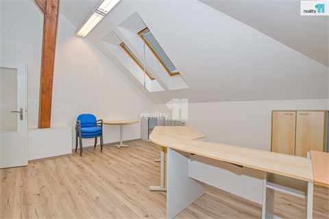 Pronájem kanceláře, 23 m² 14