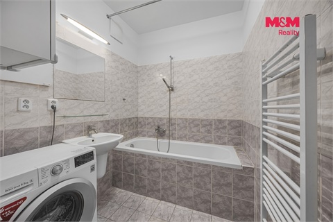 Pronájem bytu 3kk, 84 m² 14