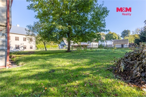Prodej rodinného domu, 350 m² - 18
