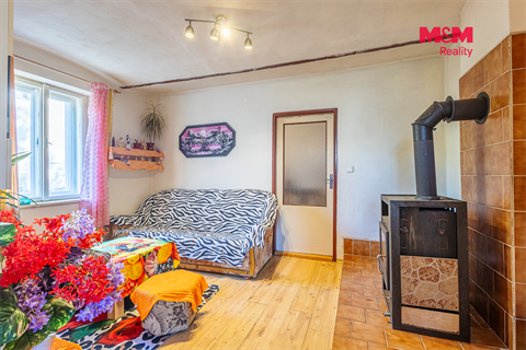 Prodej rodinného domu, 350 m² - 2