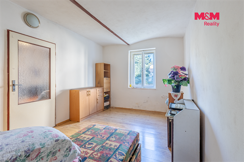 Prodej rodinného domu, 350 m² - 0
