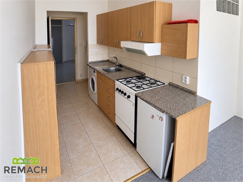 Prodej bytu 1kk, 28 m² - 2