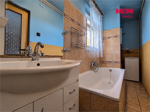Prodej rodinného domu, 105 m² - 6