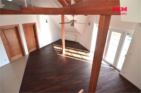 Pronájem kanceláře, 162 m² - 0