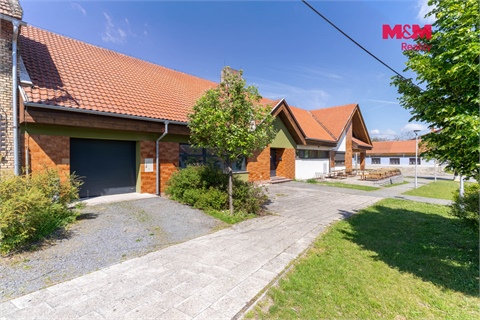 Prodej obchodních prostor, 170 m² - 2
