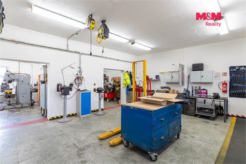 Prodej obchodních prostor, 170 m² 4