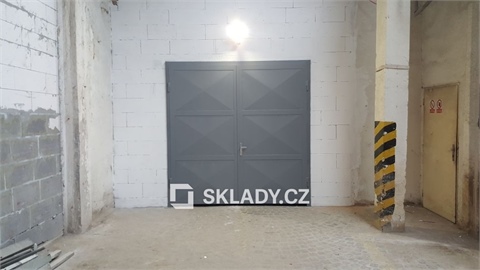 Pronájem skladu / haly, 115 m² - 0