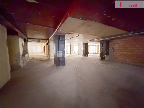 Pronájem obchodních prostor, 800 m² - 10
