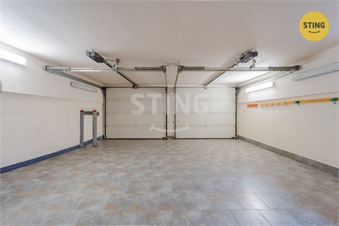 Prodej rodinného domu, 270 m² 24