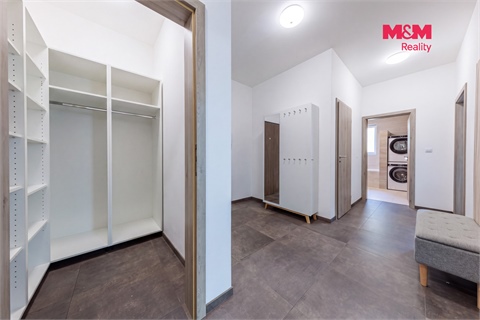 Prodej bytu 4kk, 107 m² - 10