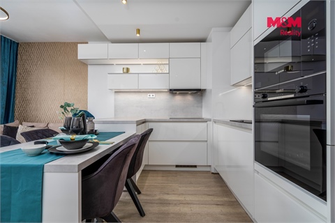 Prodej bytu 3kk, 81 m² - 2