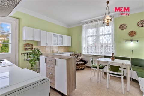 Prodej rodinného domu, 250 m² 4