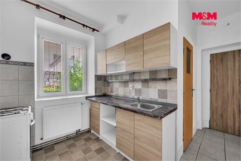 Prodej komerčního objektu, 170 m² 10