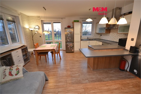 Pronájem rodinného domu, 84 m² 0