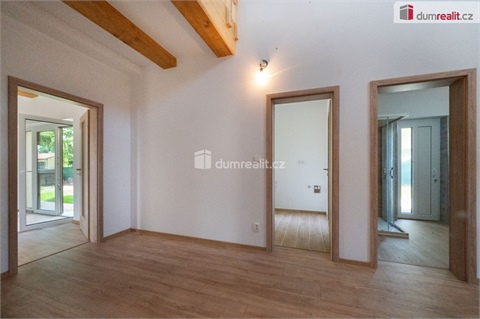 Prodej rodinného domu, 187 m² - 6
