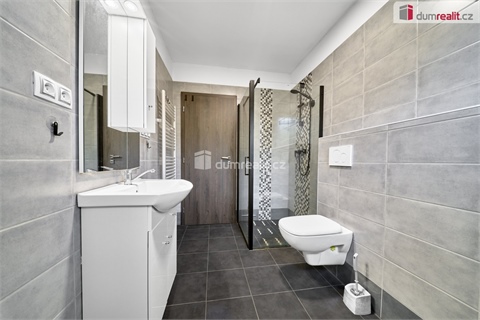 Prodej rodinného domu, 90 m² - 10