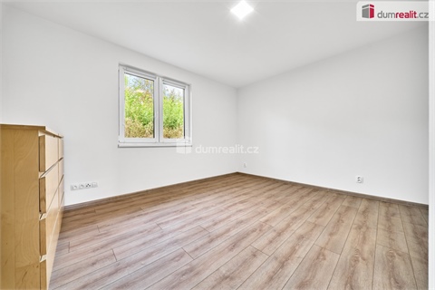 Prodej rodinného domu, 90 m² 8