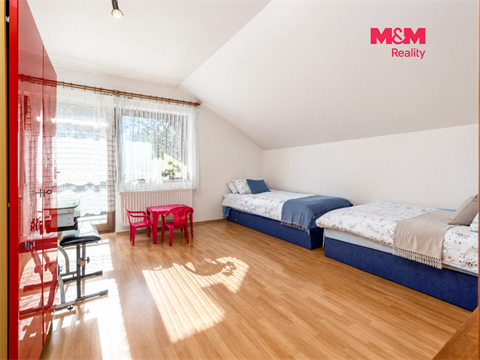 Prodej rodinného domu, 195 m² - 12