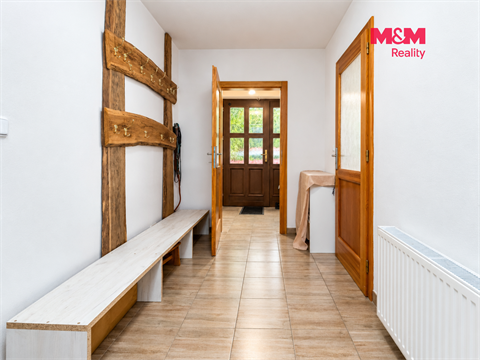 Prodej rodinného domu, 195 m² - 6