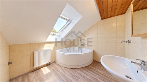Prodej bytu 2kk, 97 m² - 18