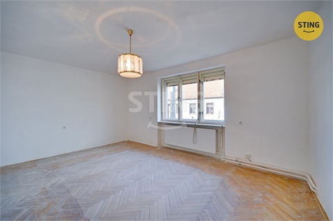 Prodej rodinného domu, 200 m² - 8