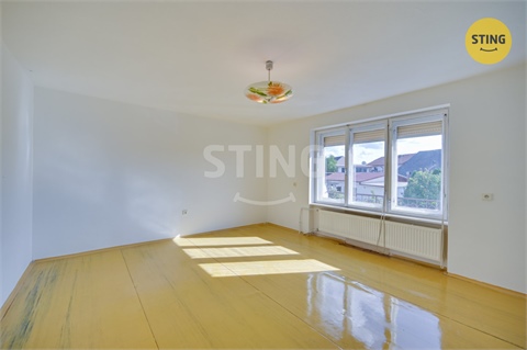 Prodej rodinného domu, 200 m² - 12