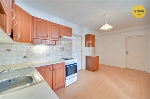 Prodej rodinného domu, 200 m² 12