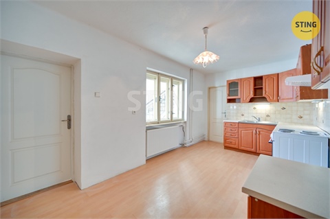 Prodej rodinného domu, 200 m² - 10