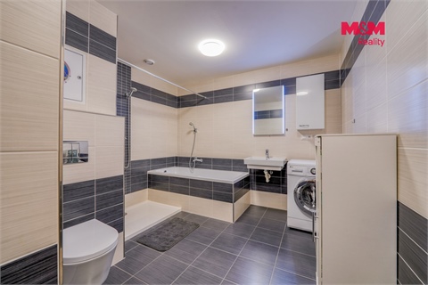 Prodej bytu 3kk, 102 m² - 18