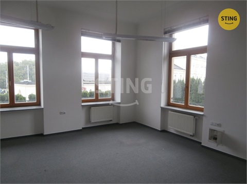 Pronájem kanceláře, 238 m² - 0