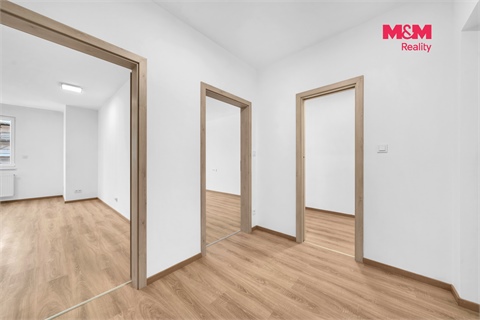 Pronájem bytu 2kk, 54 m² 22