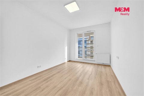 Pronájem bytu 2kk, 54 m² - 2