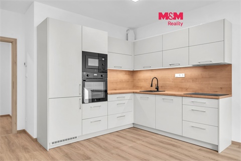 Pronájem bytu 2kk, 54 m² 0