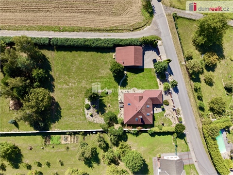 Prodej rodinného domu, 200 m² 16