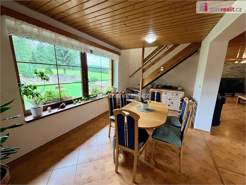 Prodej rodinného domu, 200 m² 14
