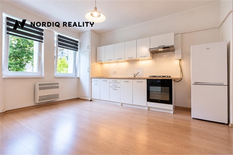 Prodej bytu 2kk, 42 m² - 4