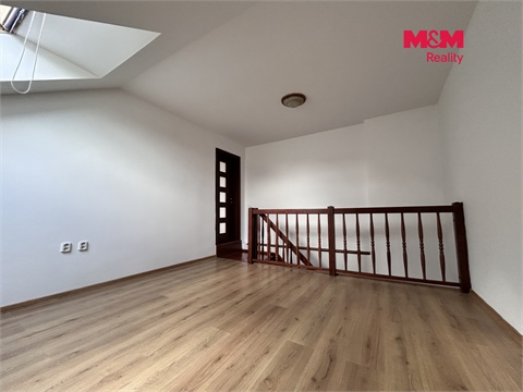 Pronájem bytu 4+1, 89 m² - 28