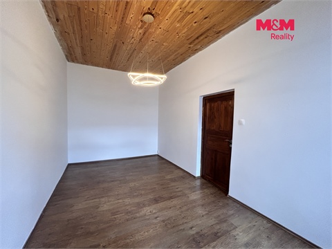 Pronájem bytu 4+1, 89 m² 24
