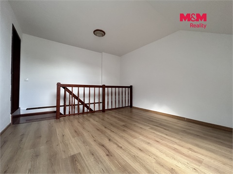 Pronájem bytu 4+1, 89 m² 28
