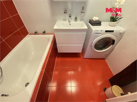 Pronájem bytu 3kk, 71 m² - 10